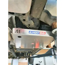 Schutzplatte AdBlue®-Tank für VW CRAFTER / MAN TGE 4X4 06/2021+ - 6 mm Aluminium